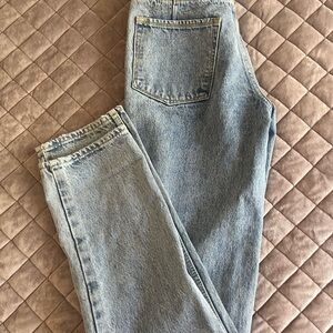 Good American Ripped Jeans